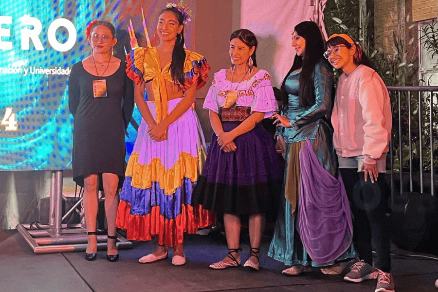 imagen-noticia-participantes-concurso-danza-ibero